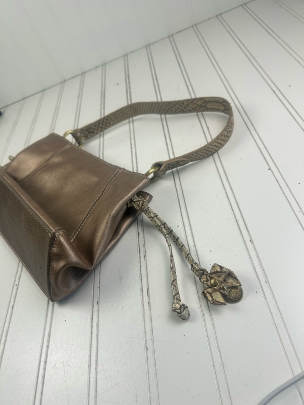 Liz Claiborne Vintage Beige Taupe Y2K Chic Snakeskin Small Shoulder Bag - Picture 9 of 11